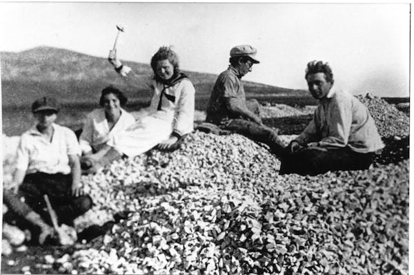 Anou Banou oder die Töchter der Utopie