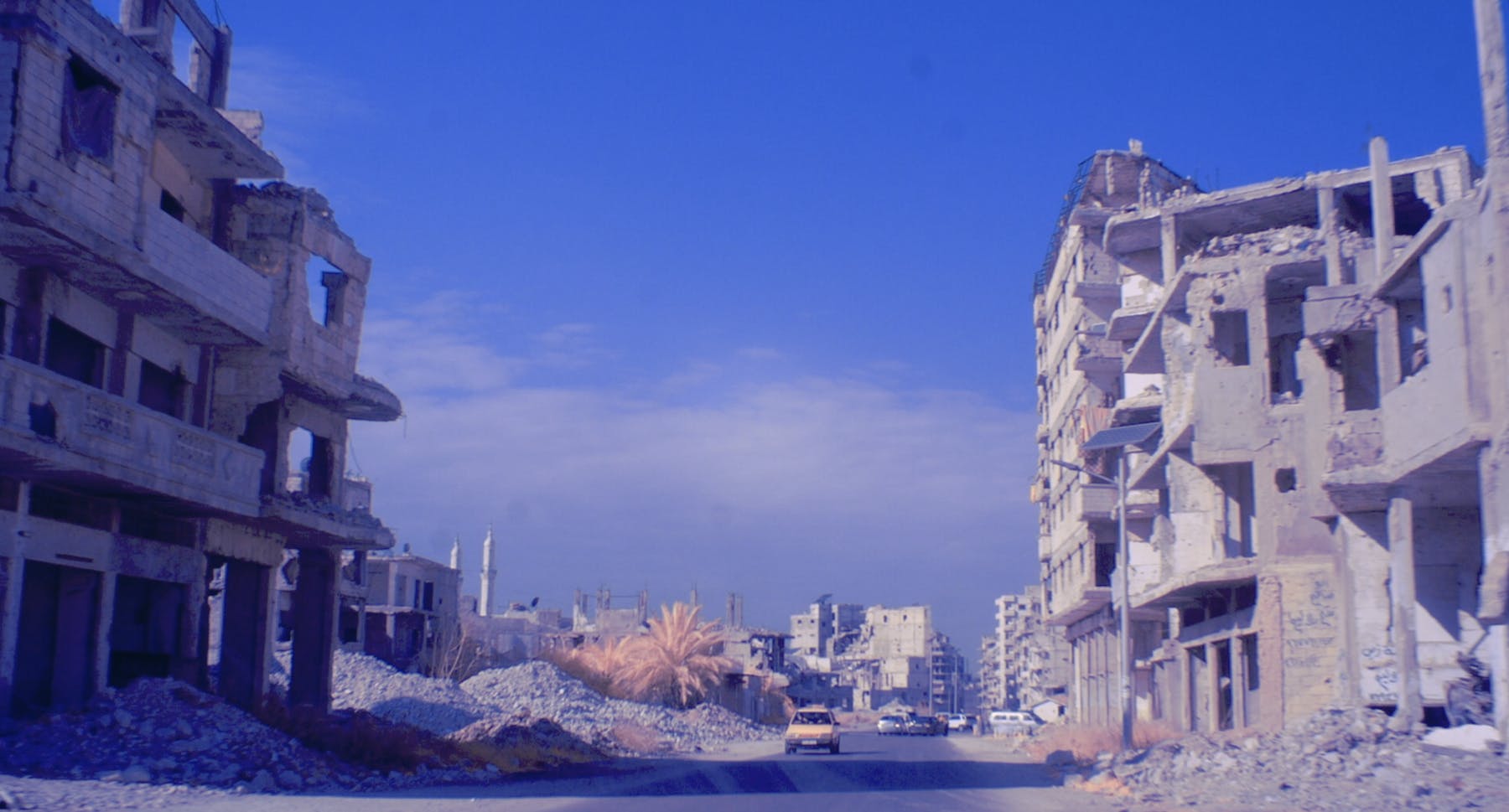 Image 1 de On Dreams, The Surreal And The Liberation Of Syria (And Homs)
