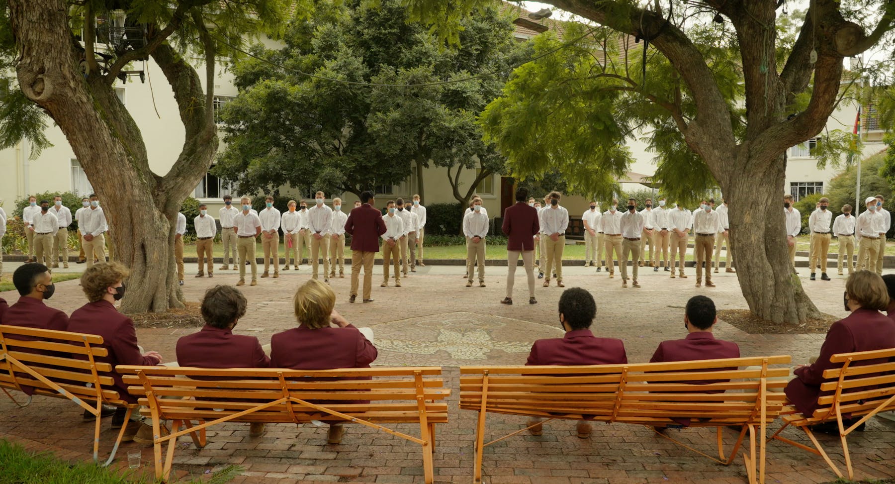 Bild 1 von Fitting In