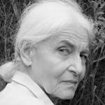 Portrait von Loretta Verna